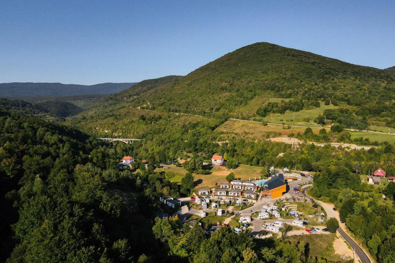 Mobile Homes Camping Plitvice 斯莫利亚纳茨 外观 照片