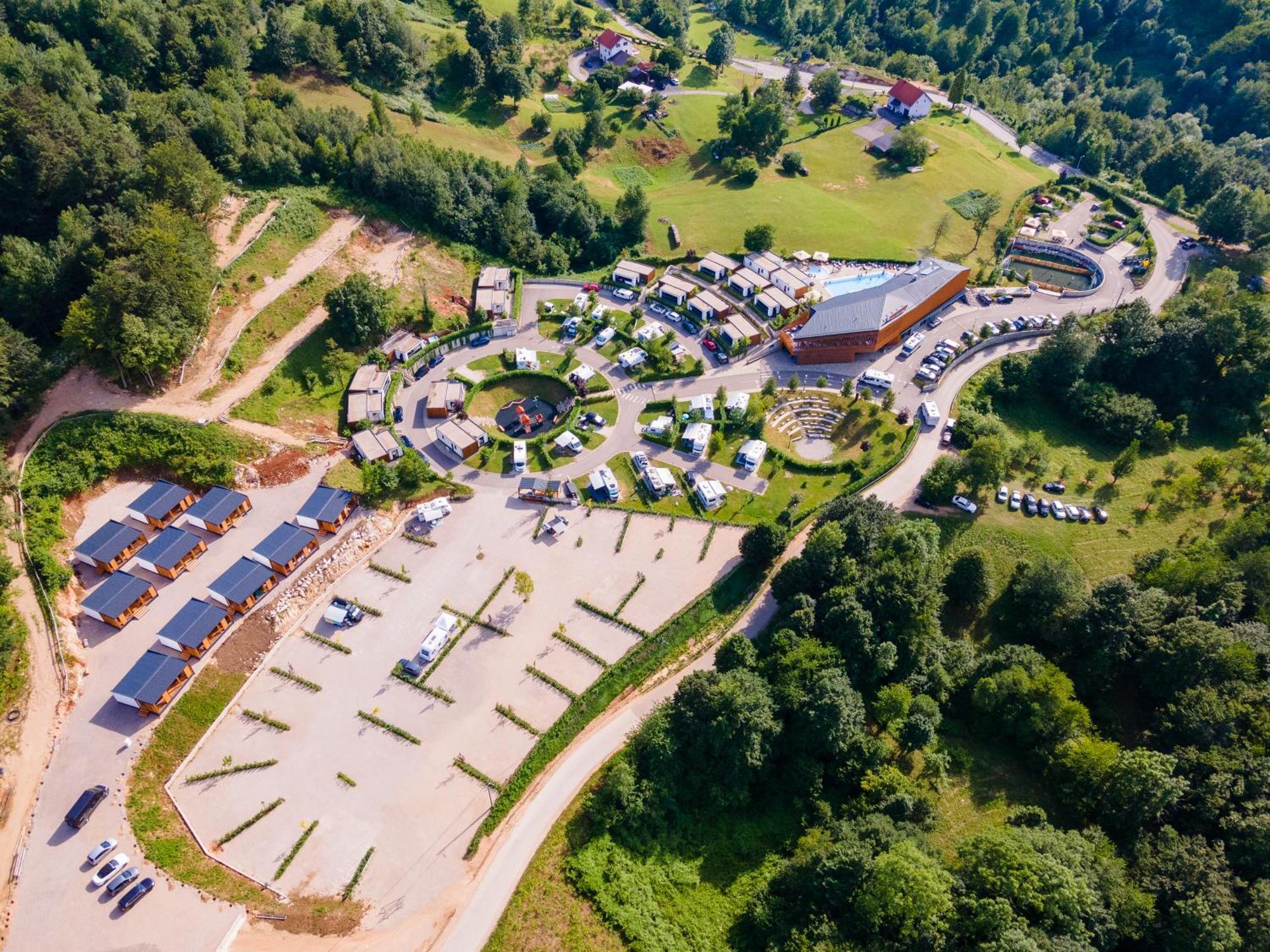 Mobile Homes Camping Plitvice 斯莫利亚纳茨 外观 照片